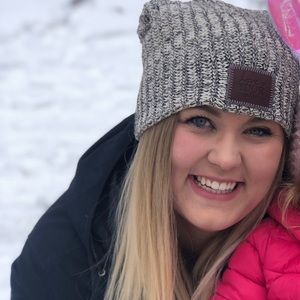 Meet your Posher, Kaitlin